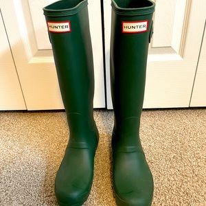 Hunter Rain Boots!!!